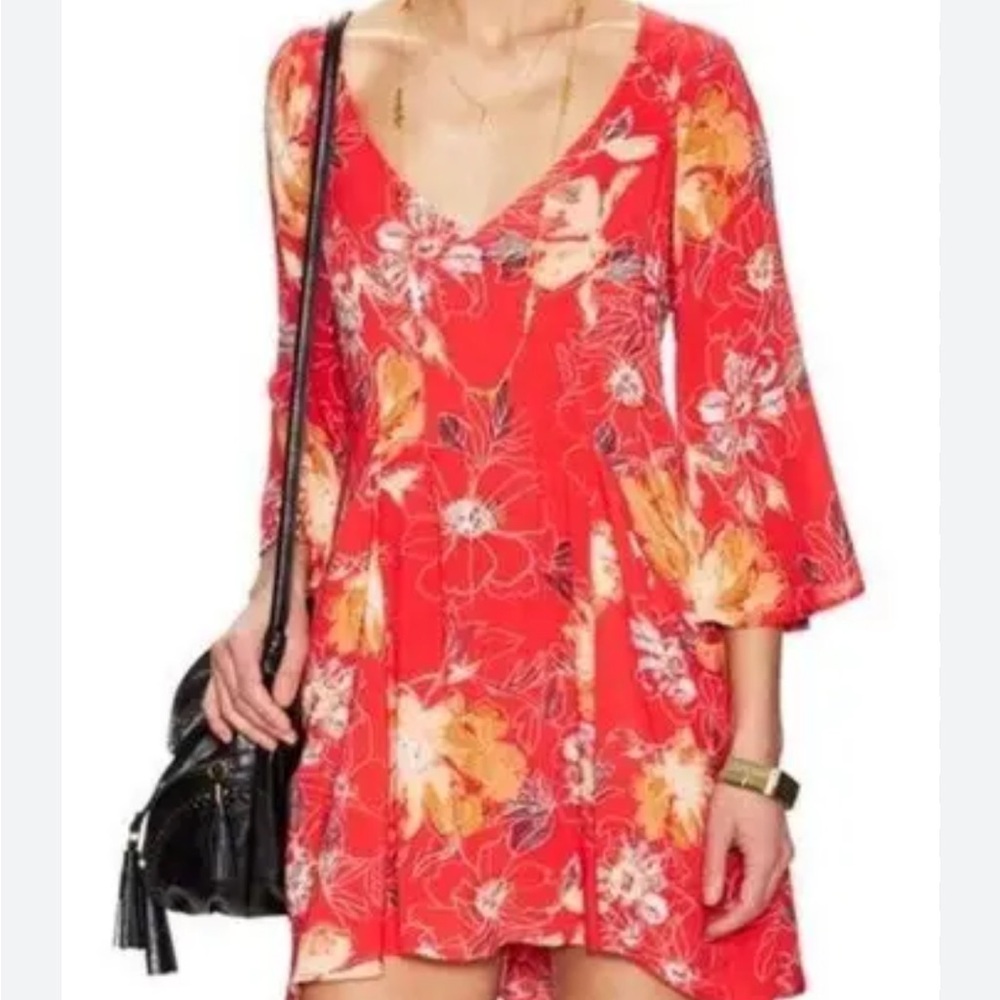 Free People - Flowy Mini Dress with Pockets! size 0